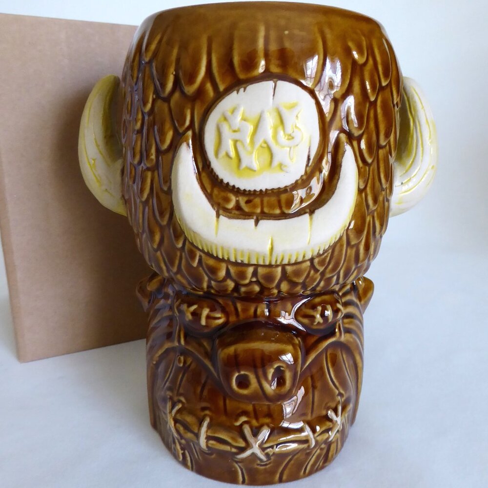 NEW 2018 SIGNED SHRUNKEN FRED FLINTSTONE FLINTSTONE'S BIG TOE CERAMIC TIKI MUG